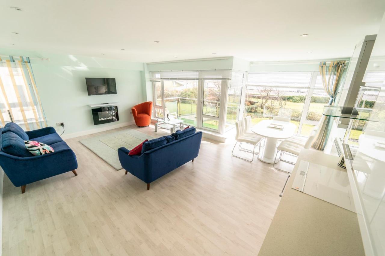 Luxurious Seaside Apartment Galway Exterior photo